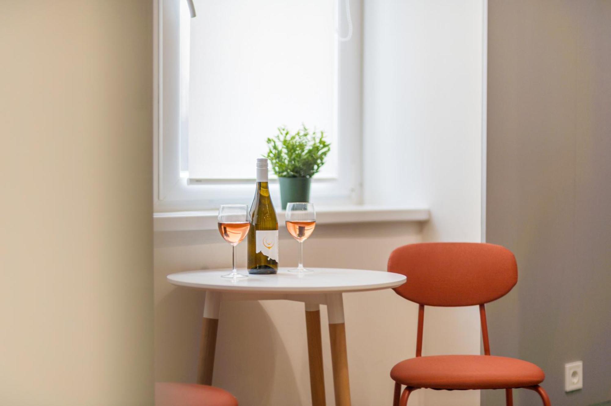 Happy Home Wow - Mini Suite Budapest Exterior foto
