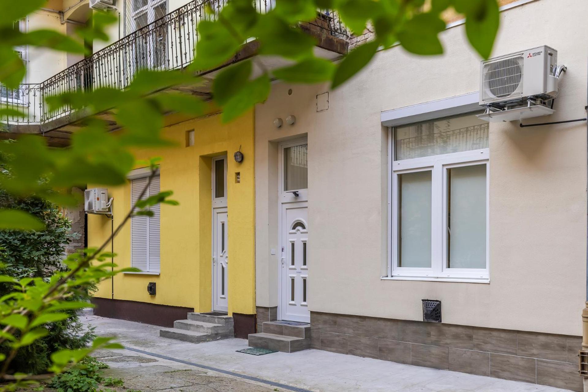 Happy Home Wow - Mini Suite Budapest Exterior foto